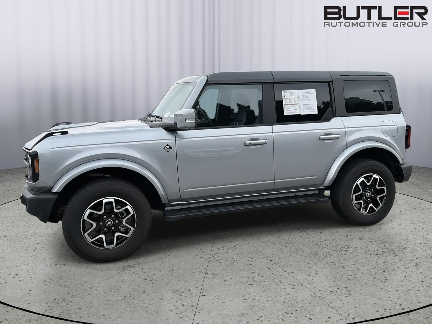 Used 2024 Iconic Silver Ford Outer Banks image 3
