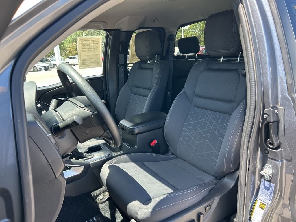 Used 2025 Gray Nissan SV image 22