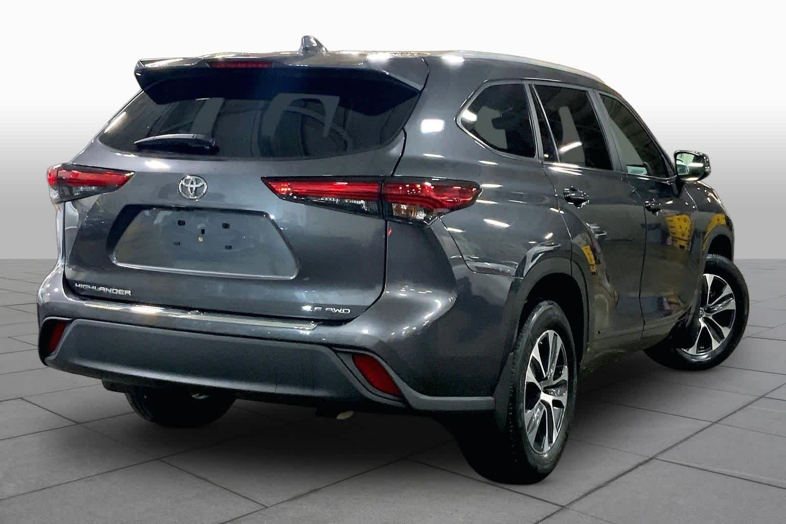 Used 2023 Magnetic Gray Metallic Toyota XLE image 13