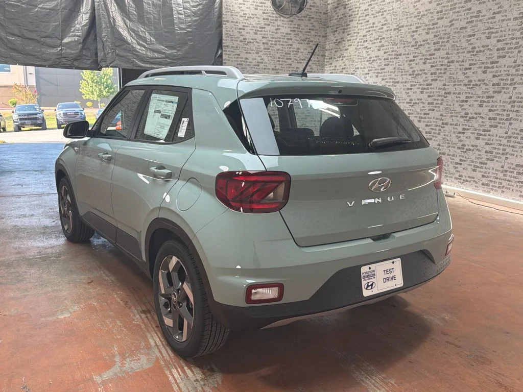 New 2026 Mirage Green Hyundai SEL image 5