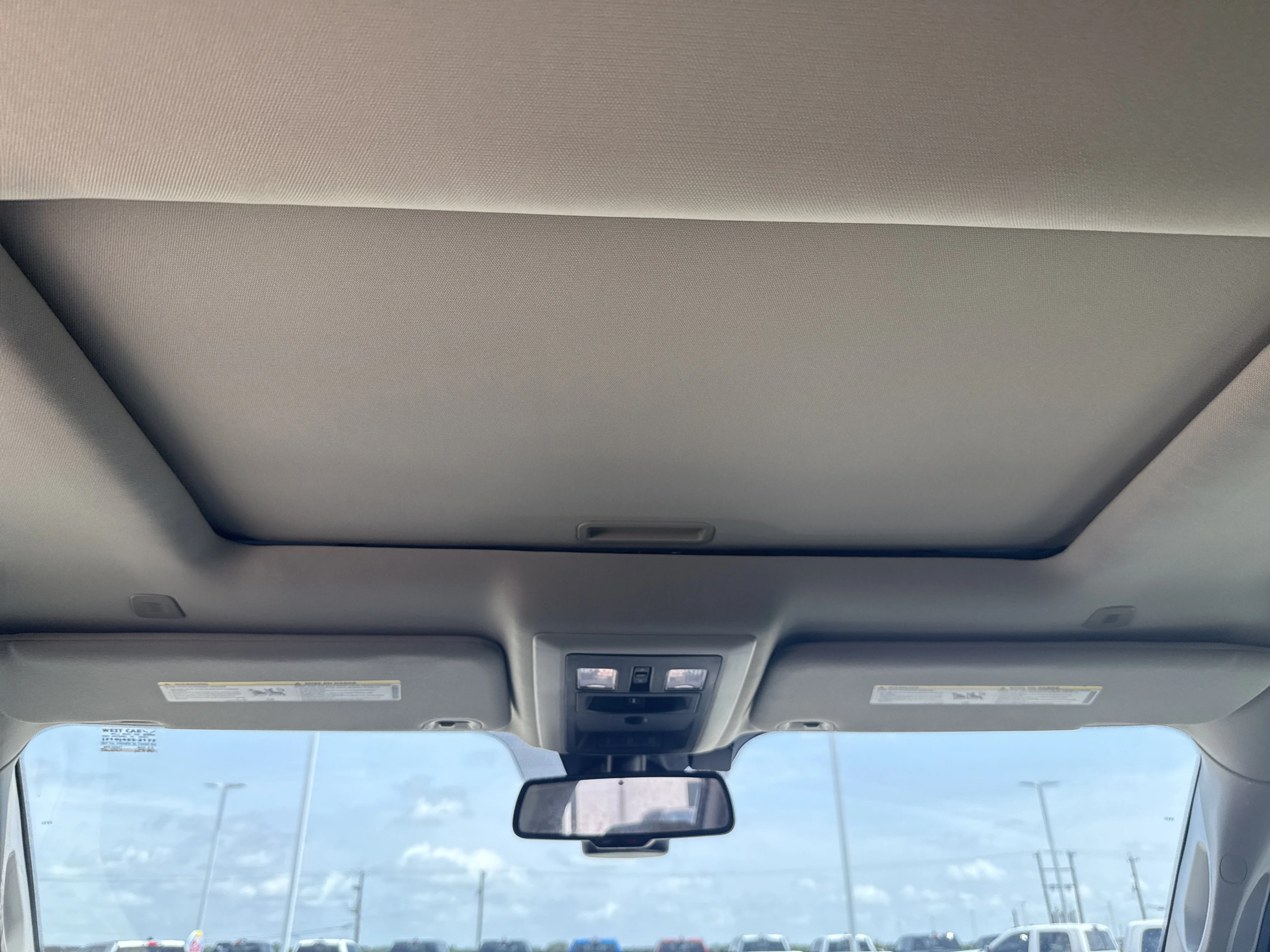 Used 2018 White Ram Laramie image 35
