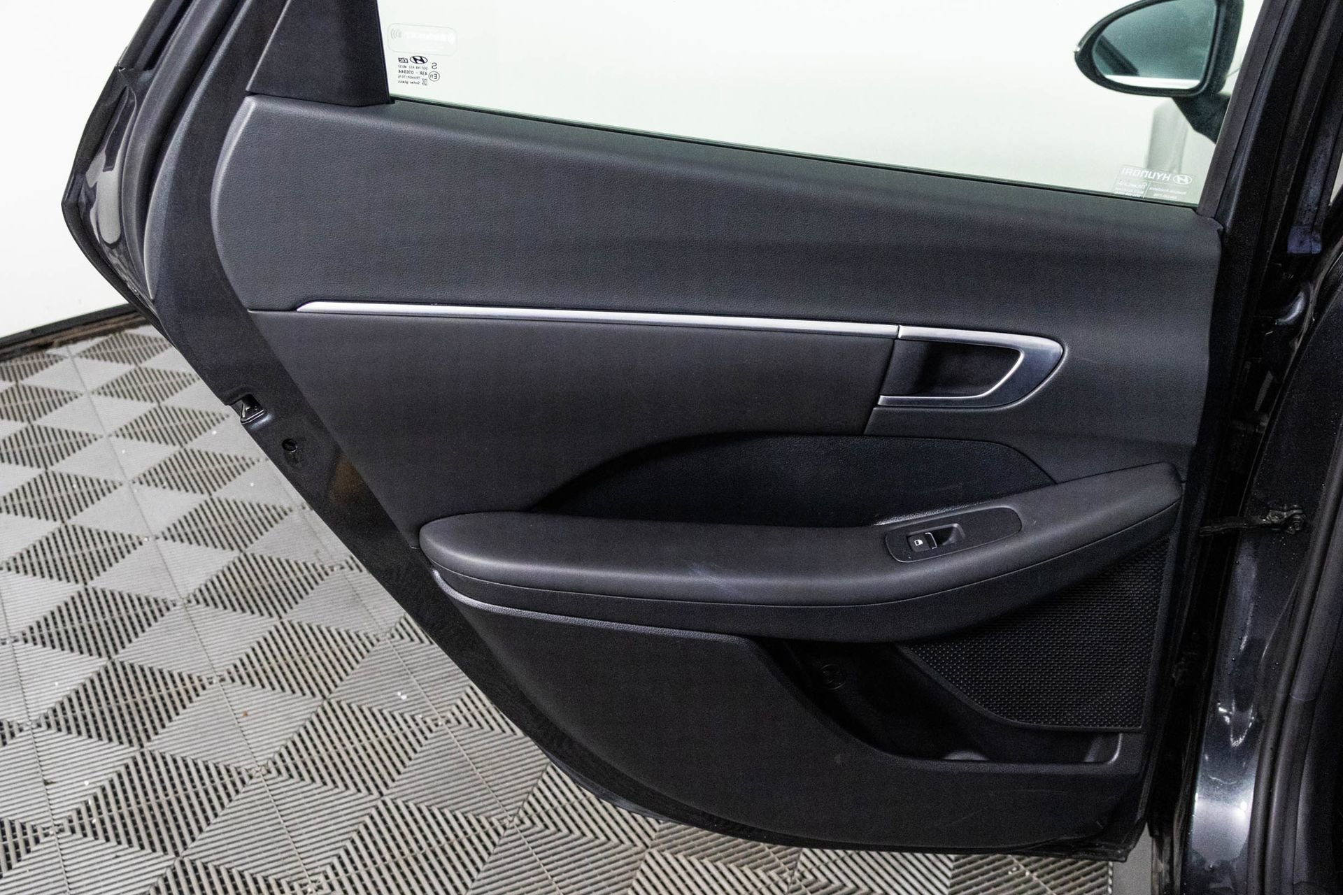 2022 HYUNDAI SONATA - Image 34