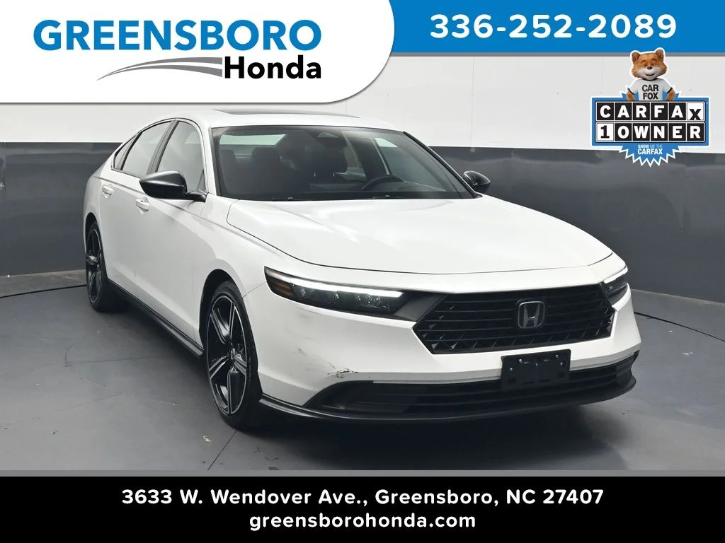 Used 2024 Platinum White Pearl Honda Sport image 1
