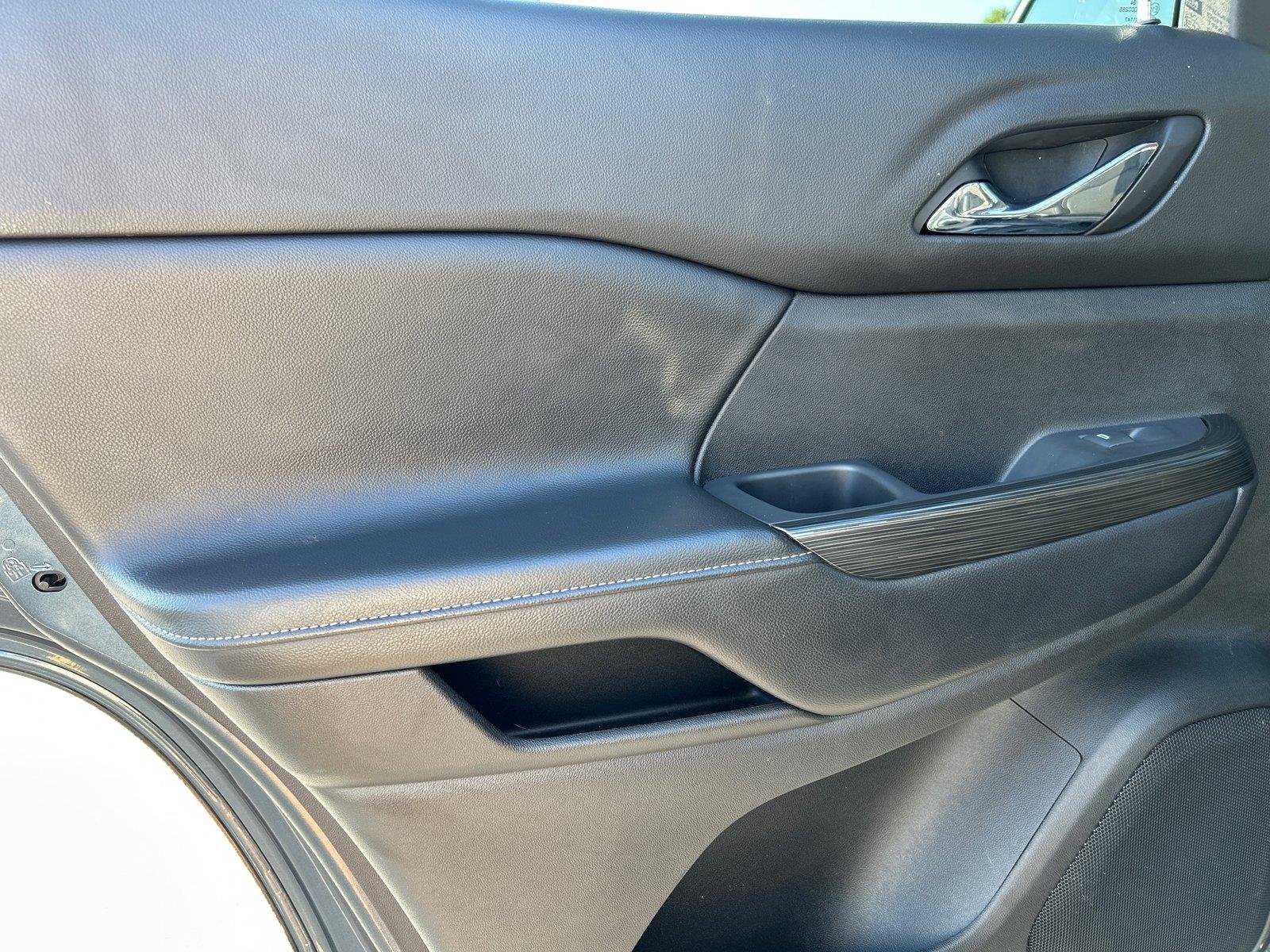 Used 2019 Dark Sky Metallic GMC SLT image 35