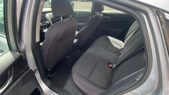 Used 2020 Silver Honda EX image 9