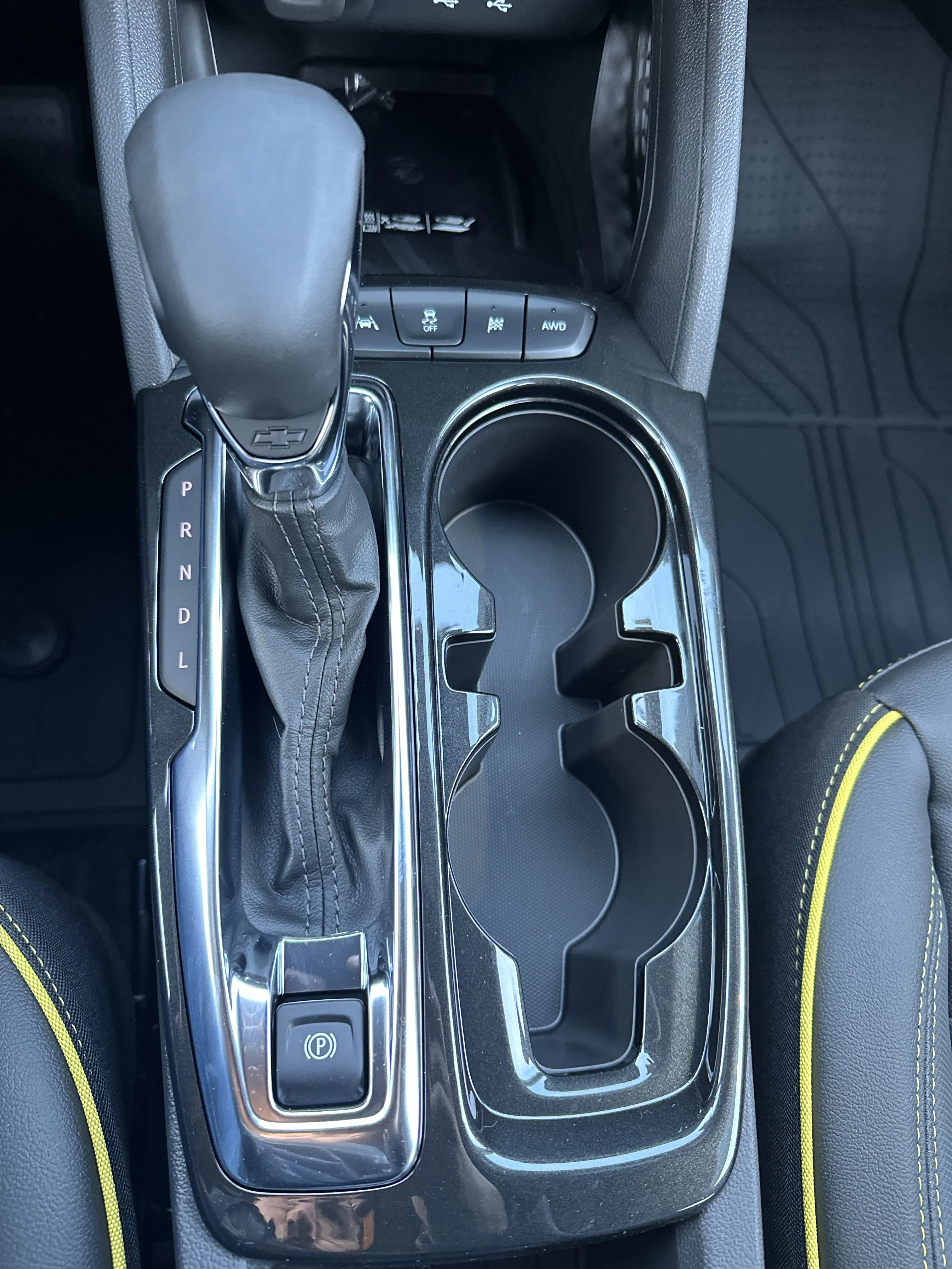 New 2026 Mosaic Black Metallic Chevrolet ACTIV image 18