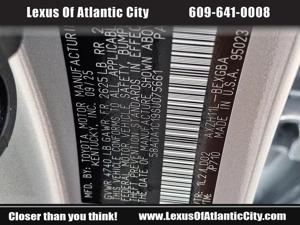 Certified Used 2025 Iridium Lexus ES 300h image 29