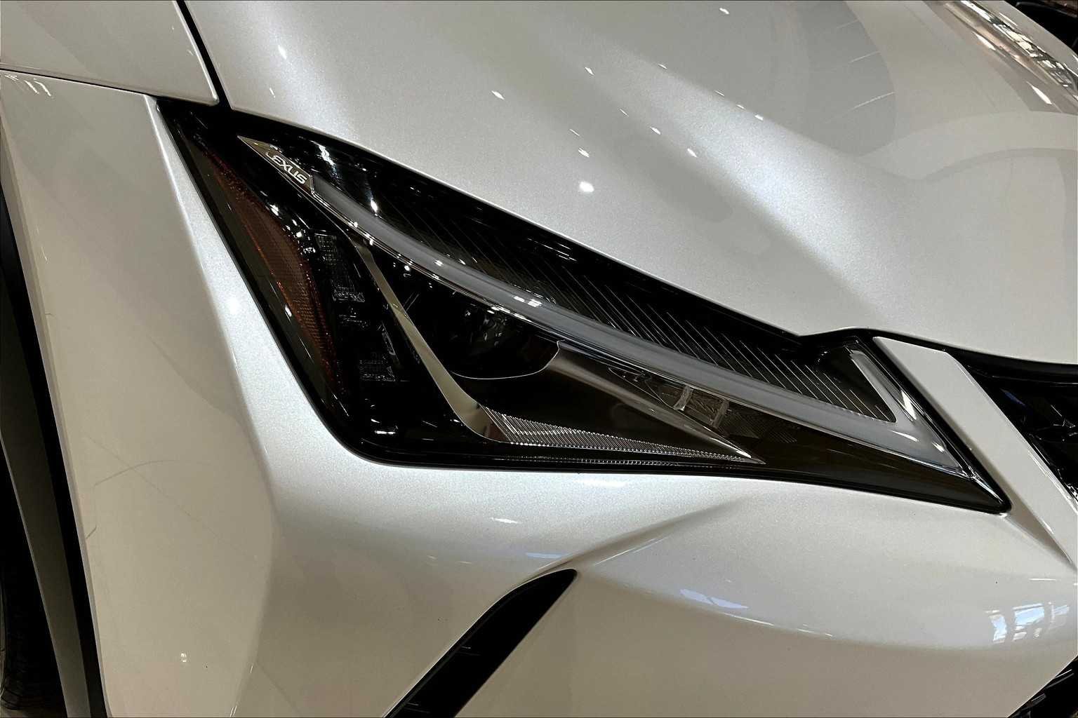 Certified Used 2022 Eminent White Pearl Lexus  image 26
