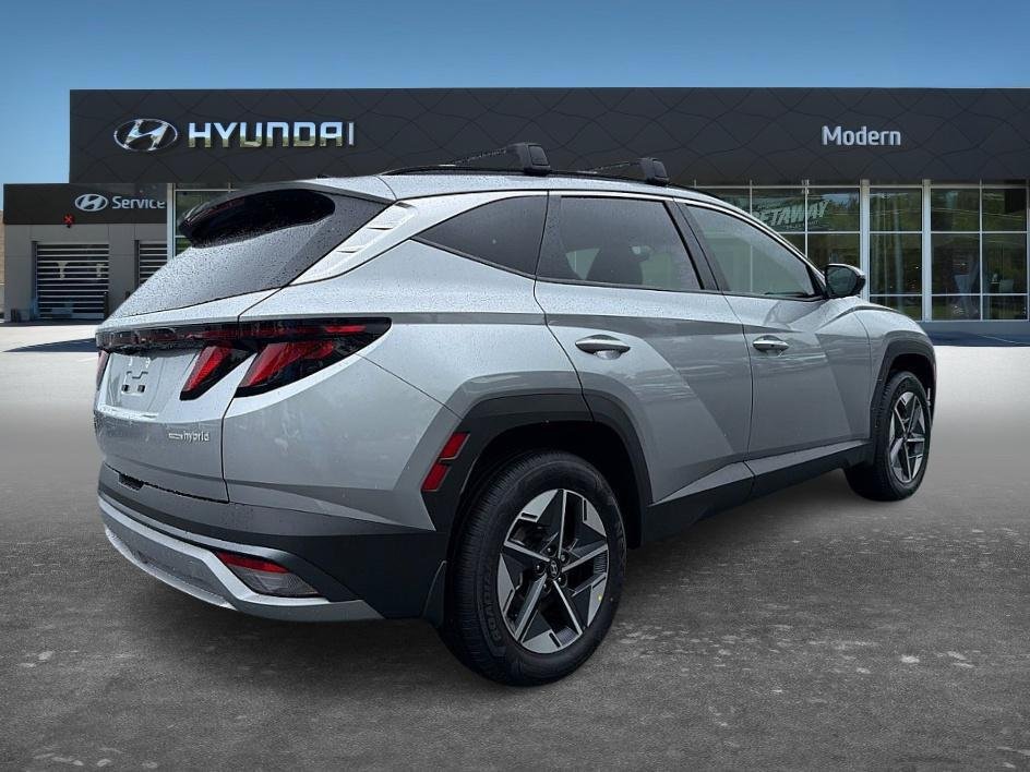 New 2026 Shimmering Silver Hyundai SEL AWD image 18