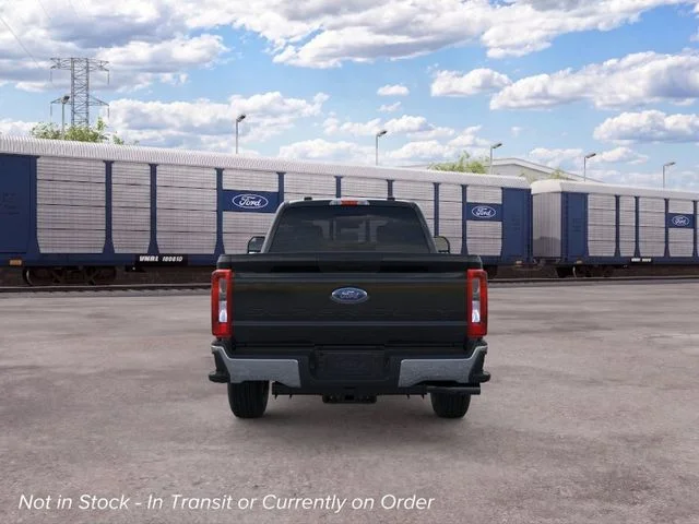 New 2026 Agate Black Metallic Ford XLT image 27