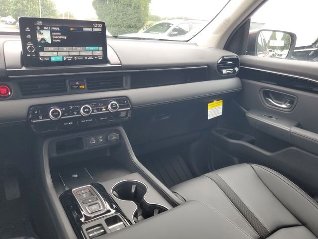 2025 Honda Pilot EX-L - Photo 12