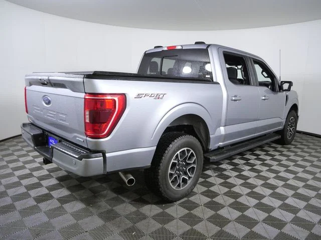 Used 2022 Silver Ford XLT image 9