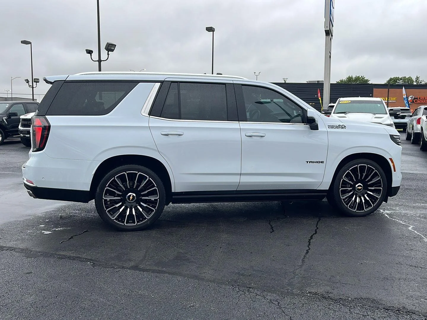 Used 2026 Polar White Tricoat Chevrolet High Country image 6