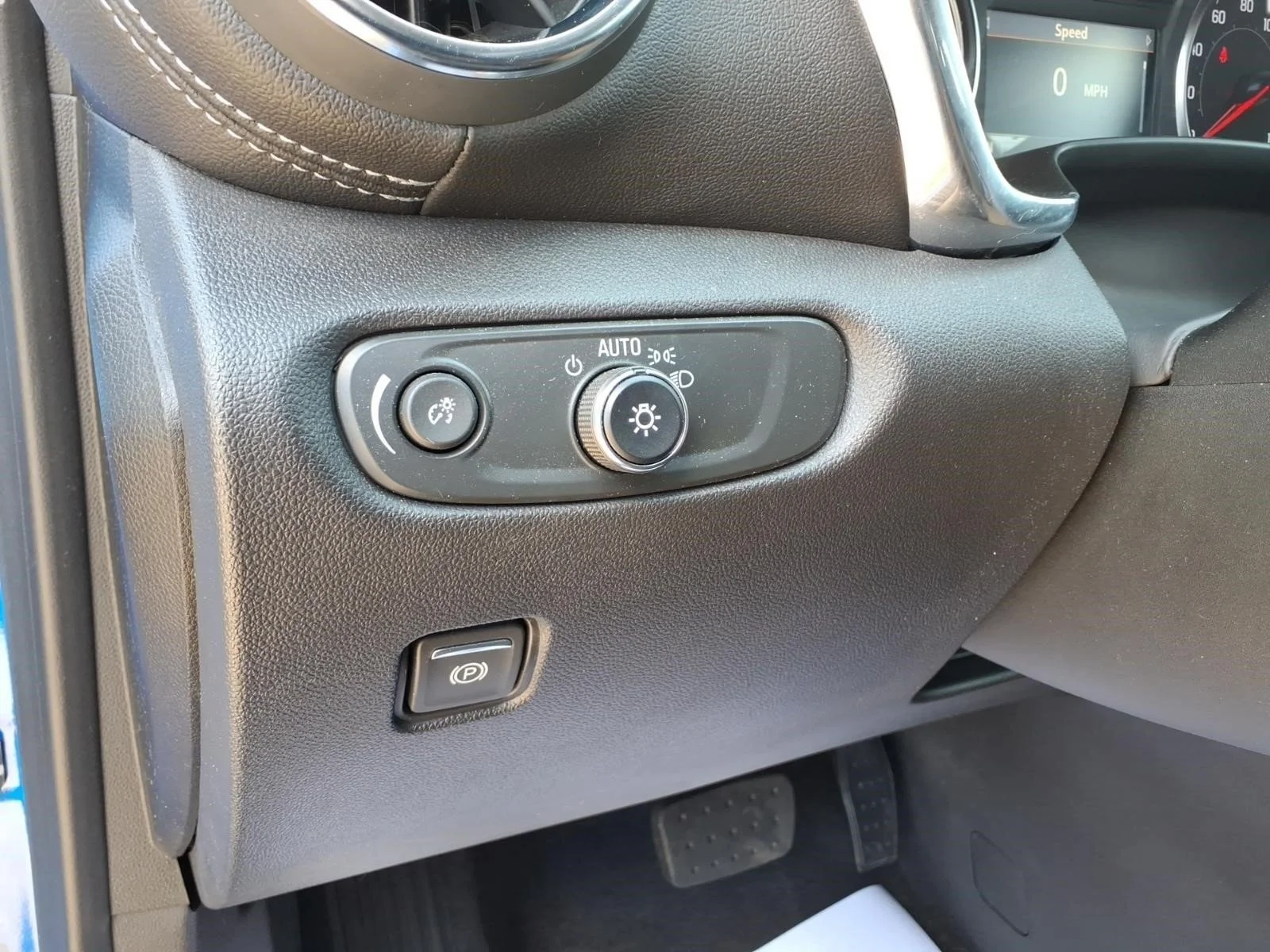 Used 2024 Riptide Blue Metallic Gjv Chevrolet LT image 17