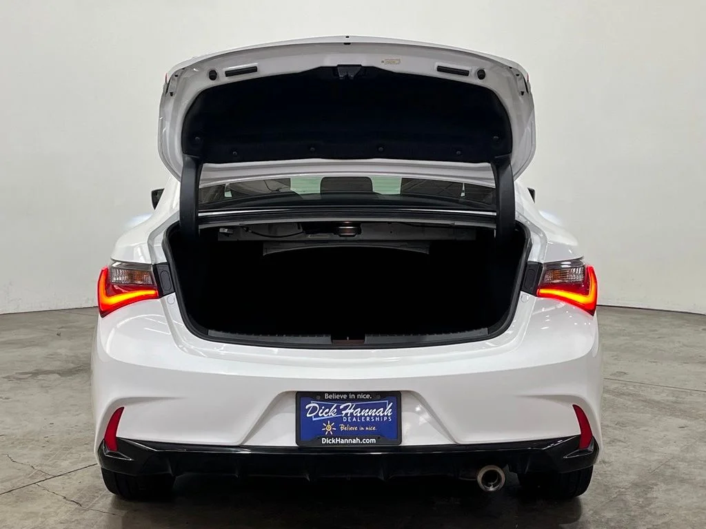Used 2019 White Acura Technology & A-Spec Packages image 12