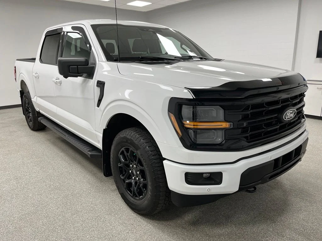 Used 2024 White Ford XLT image 2