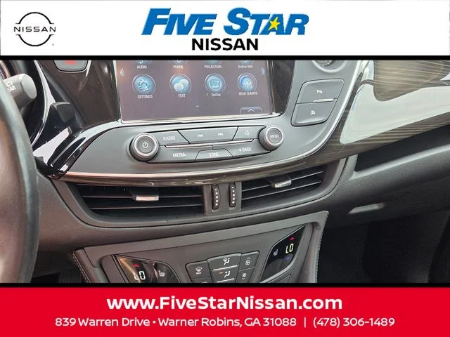 Used 2019 Silver Buick Essence image 20