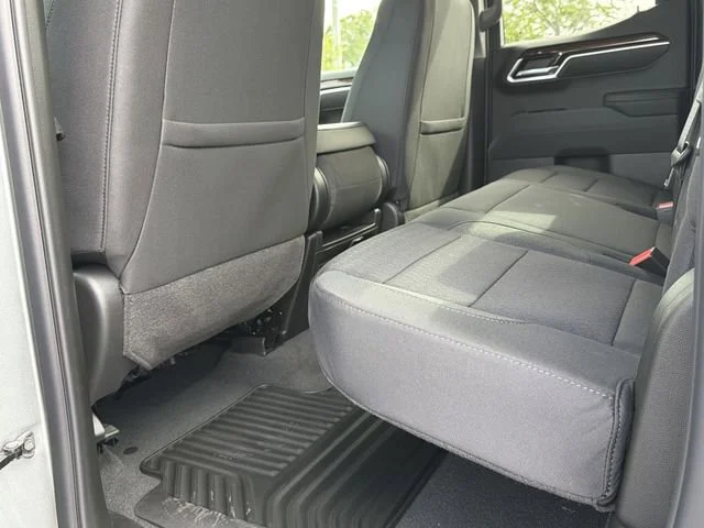 New 2026 Sterling Metallic GMC Elevation image 16