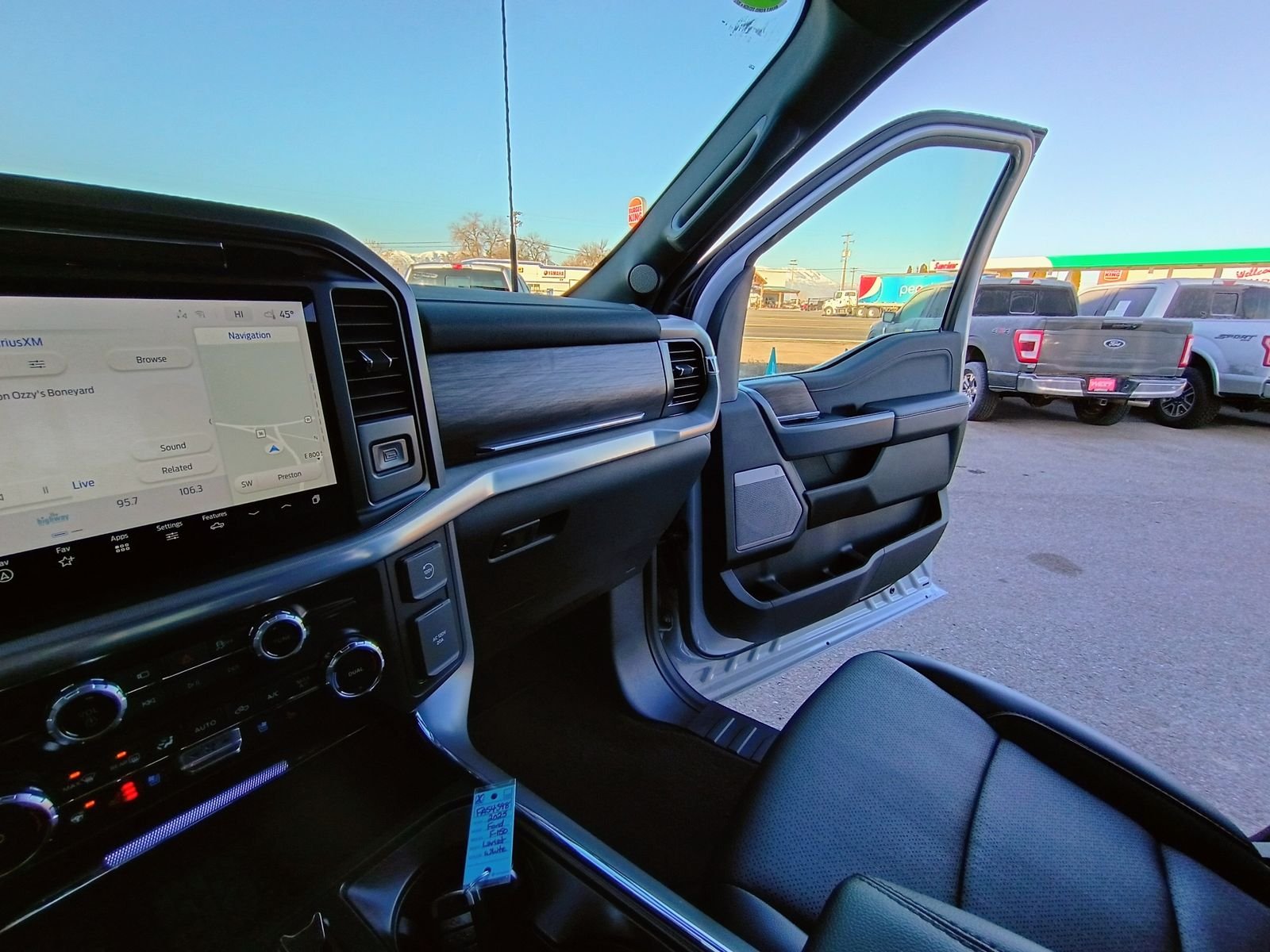 2025 Ford F-150 Lariat - Photo 26