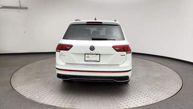 Used 2023 White Volkswagen 2.0T SE R-Line Black image 3