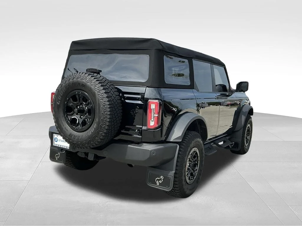 Used 2024 Black Ford Wildtrak image 10