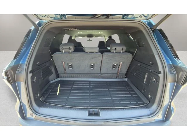 Used 2025 Blue Chevrolet LT image 32