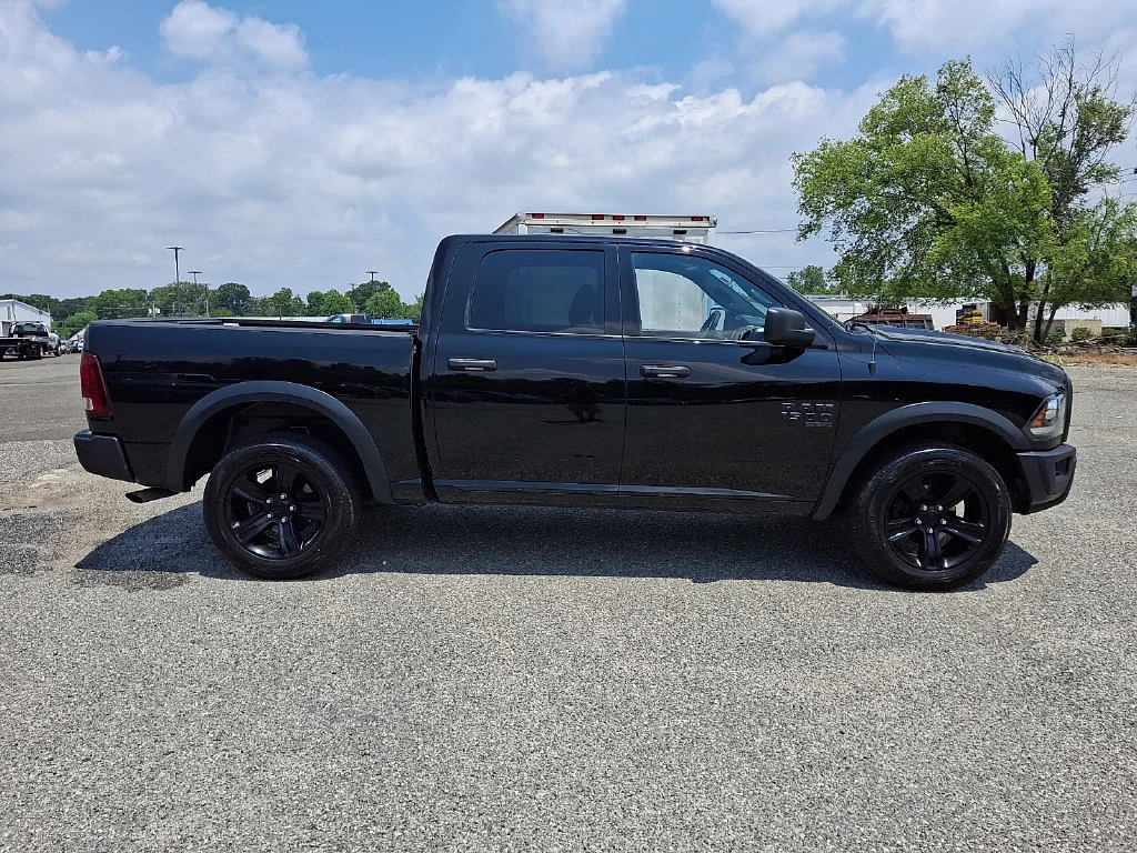 Used 2024 Diamond Black Crystal Pearlcoat Ram Warlock image 13