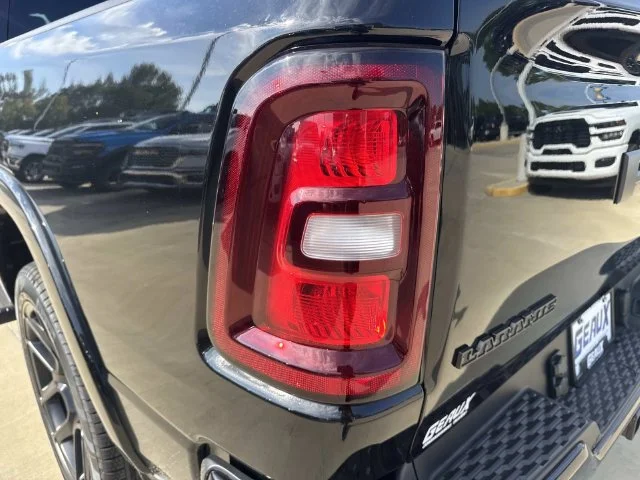 New 2027 Diamond Black Crystal Pearl-Coat Exterior Paint RAM Laramie image 15