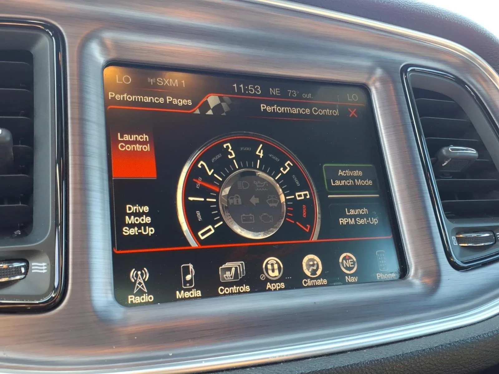 Used 2015 B5 Blue Pearl Coat Dodge R/T Plus Shaker image 9