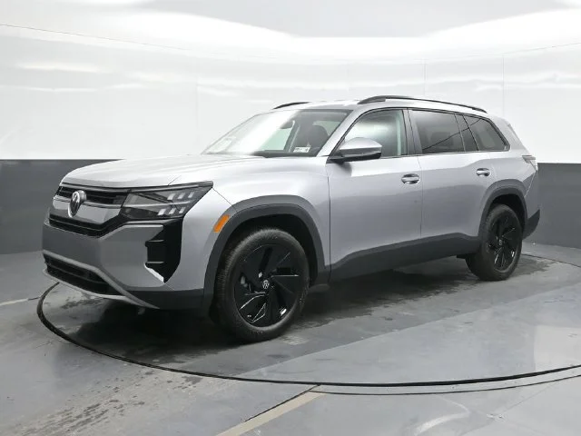 2027 Volkswagen Atlas SE w/Tech