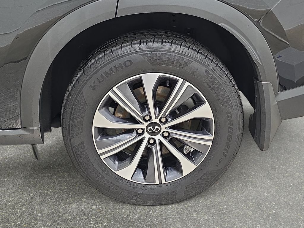 Certified Used 2023 Mineral Black INFINITI PURE image 30