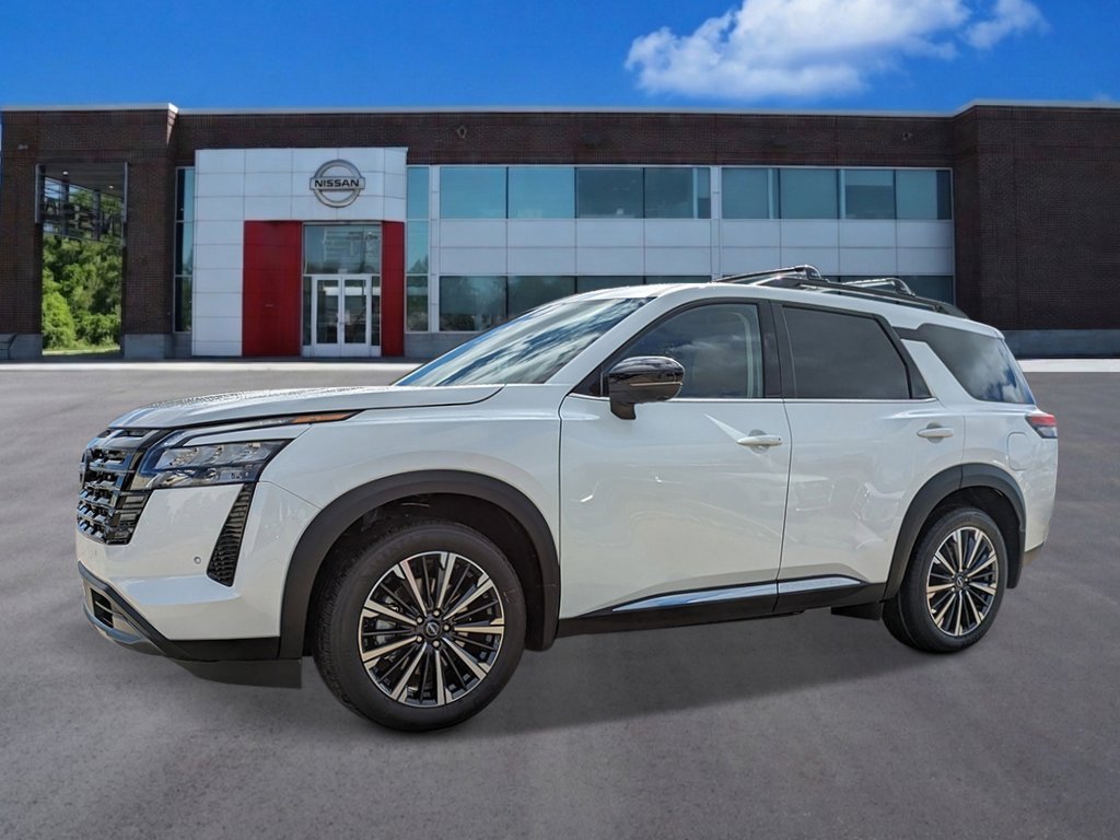 2026 Nissan Pathfinder Platinum 2WD's photo