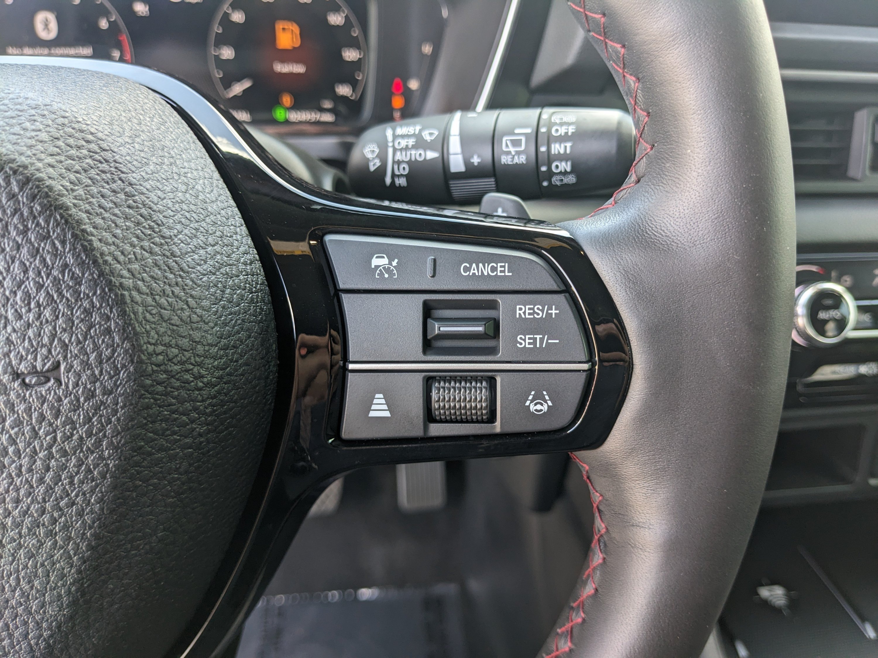 Certified Used 2025 Platinum White Honda Black Edition image 33