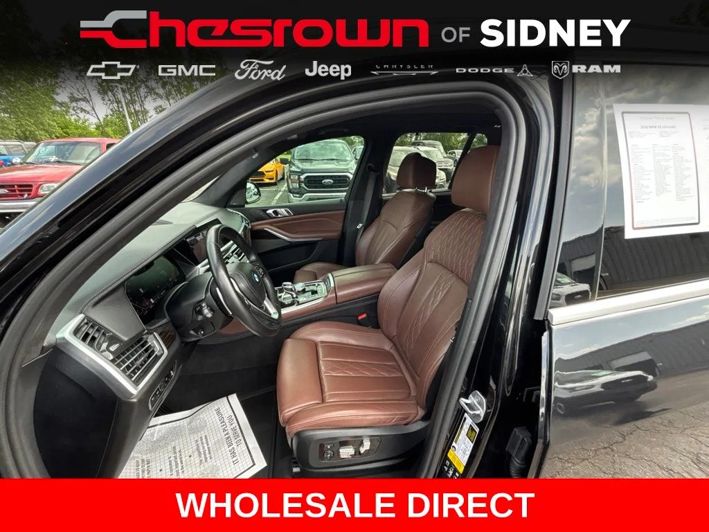 Used 2020 Black BMW xDrive40i image 27