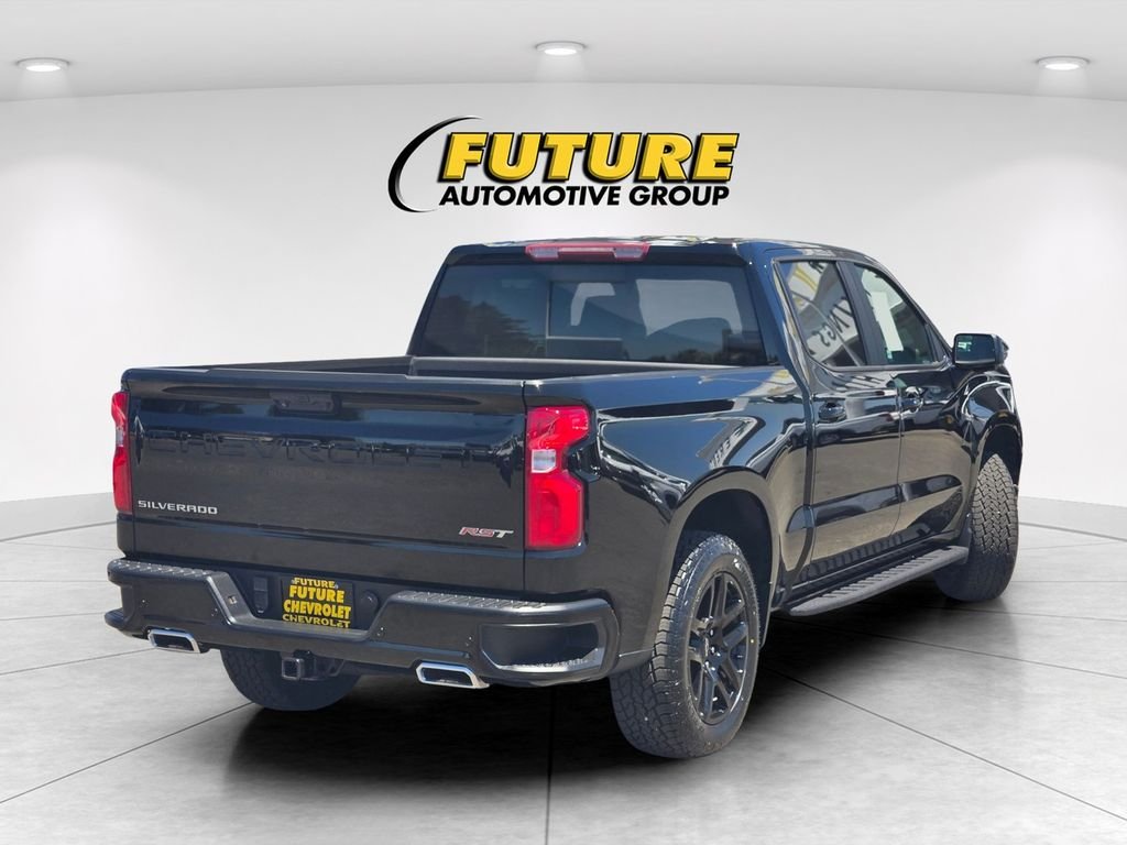 Used 2023 Black Chevrolet RST image 4