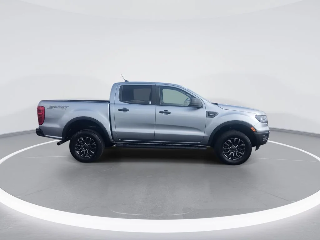 Used 2023 Silver Ford XLT image 9