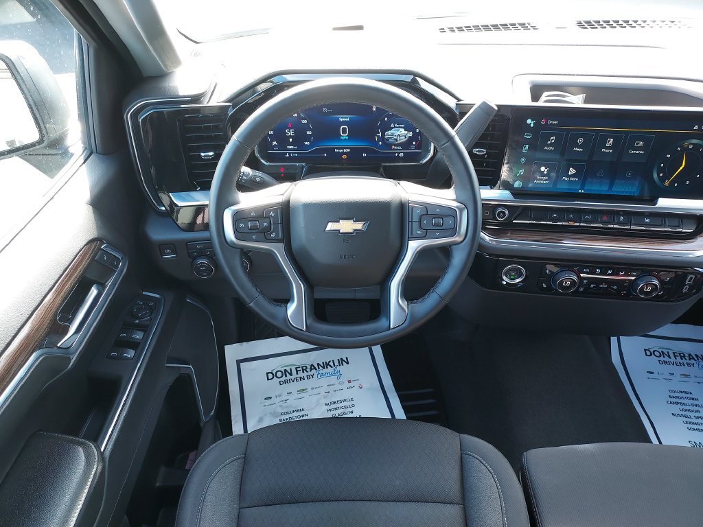 Used 2024 Gray Chevrolet LT image 16