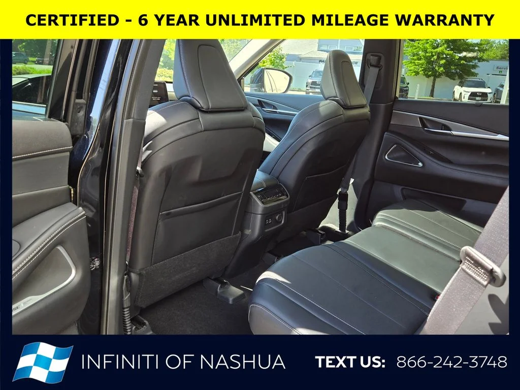 Certified Used 2023 Black INFINITI LUXE image 23
