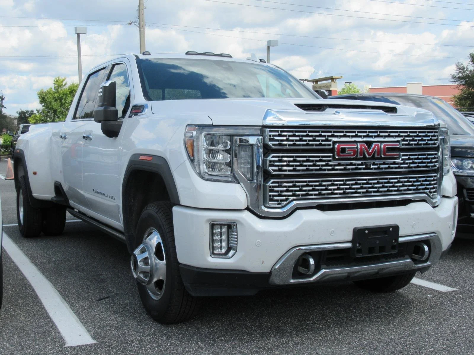 2023 GMC Sierra 3500 Denali HD