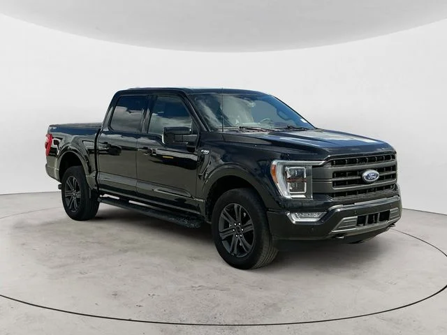 Used 2023 Agate Black Metallic Ford Lariat image 7