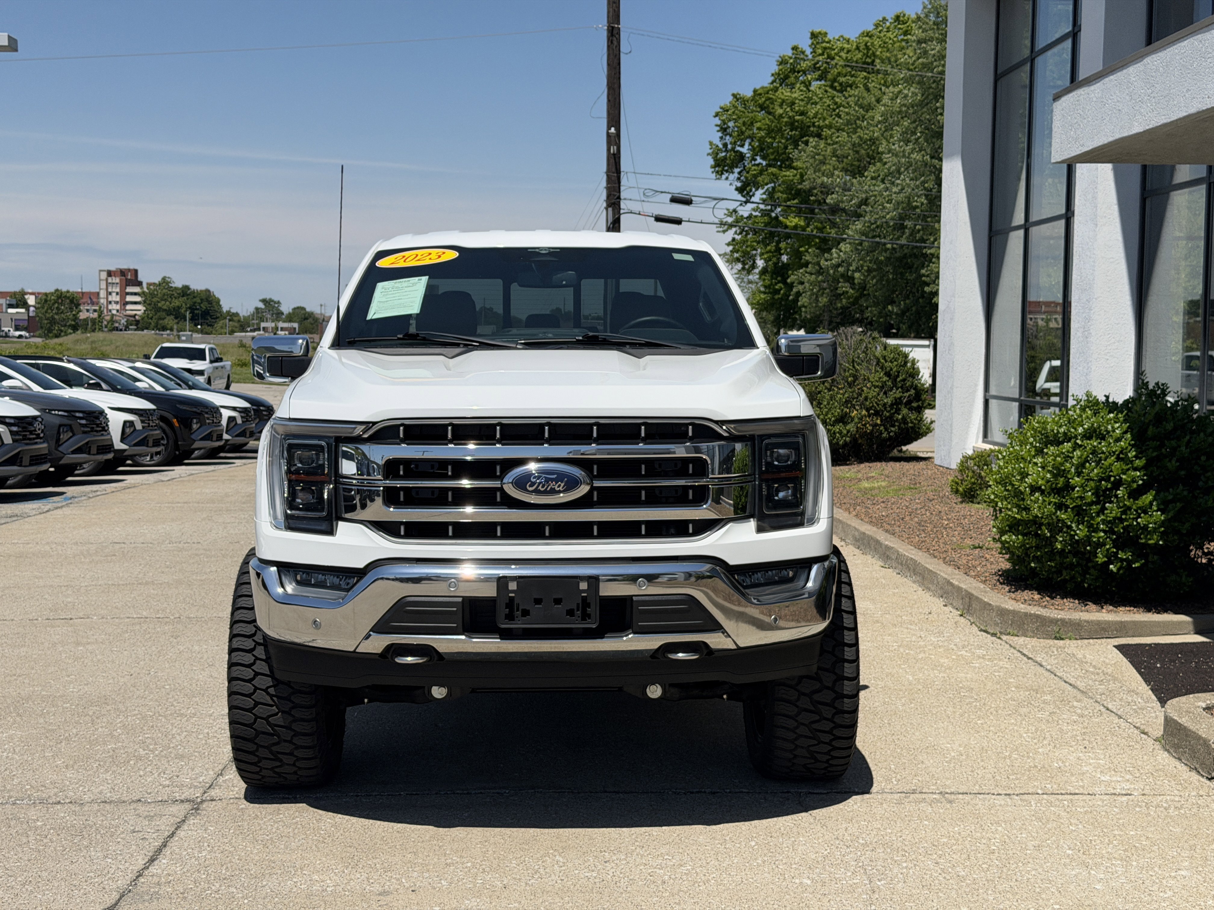 Used 2023 Oxford White Ford LARIAT image 18