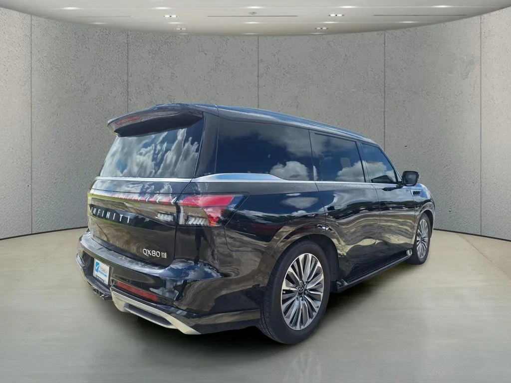 Used 2025 Black INFINITI SENSORY image 5