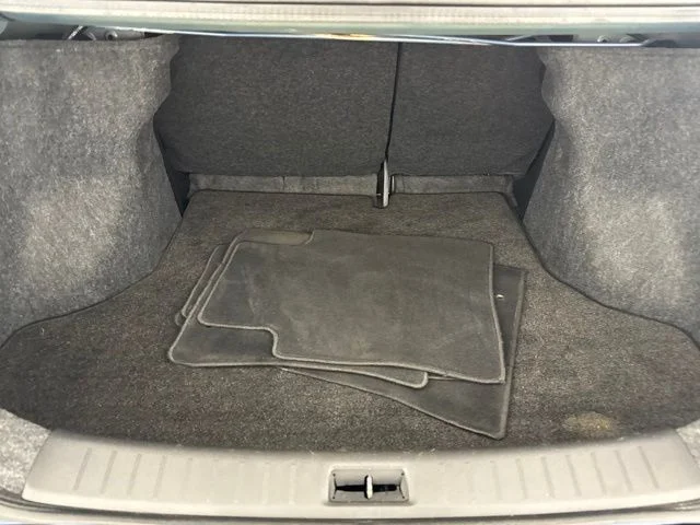 Used 2018 Blue Nissan SR image 25