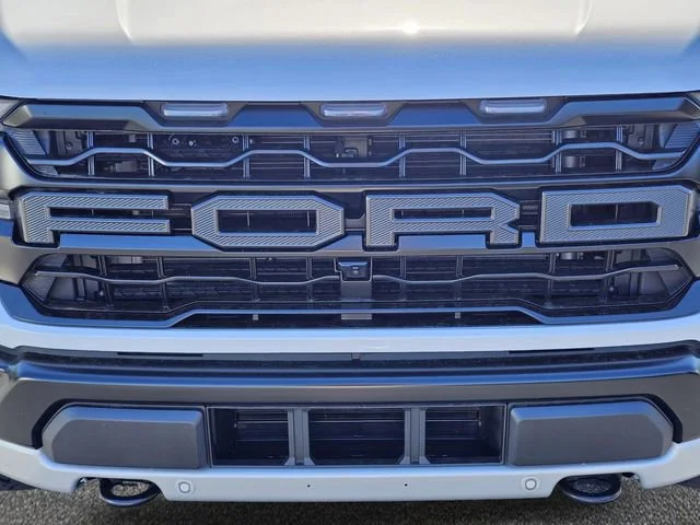 Used 2025 Space White Met Ford Raptor image 3