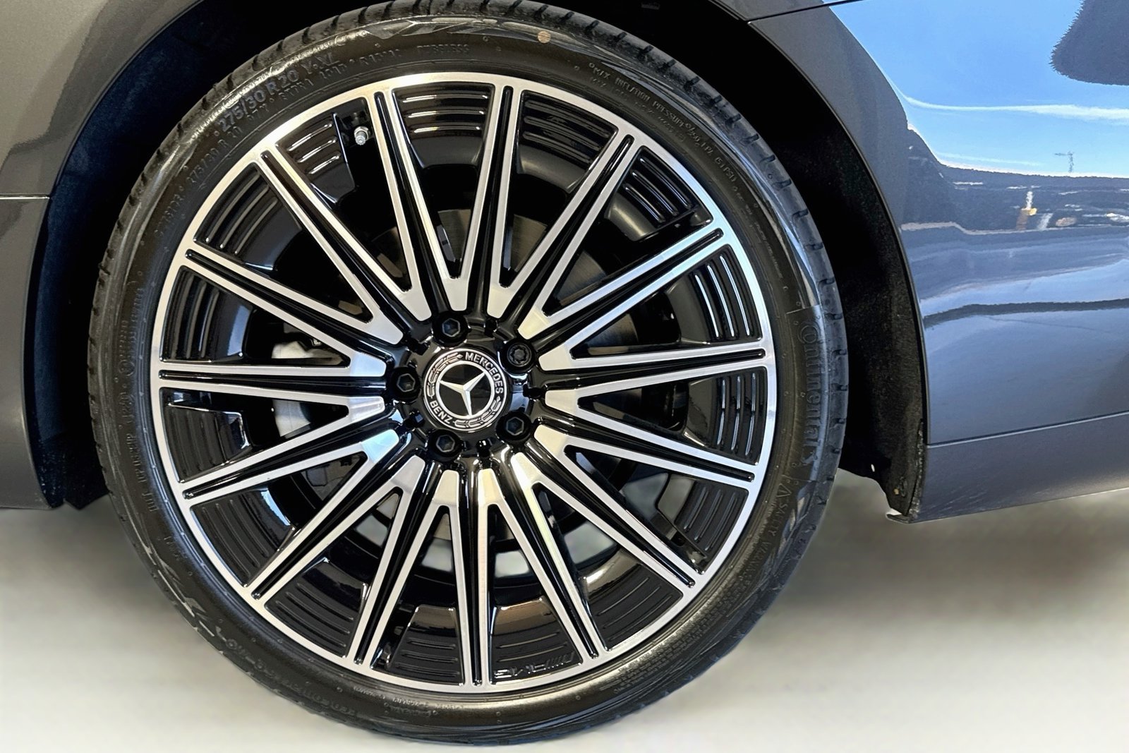 New 2027 Graphite Grey Metallic Mercedes-Benz CLE 450 image 29
