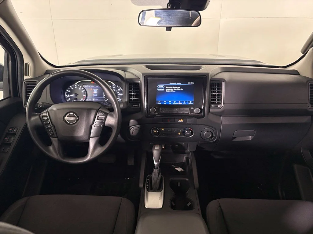 Used 2022 Gray Nissan S image 41
