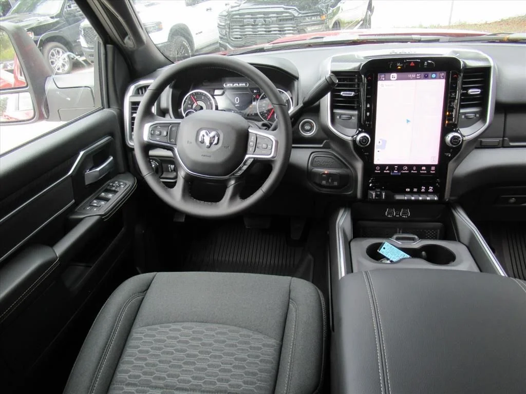 2026 RAM 2500 Big Horn - Photo 15