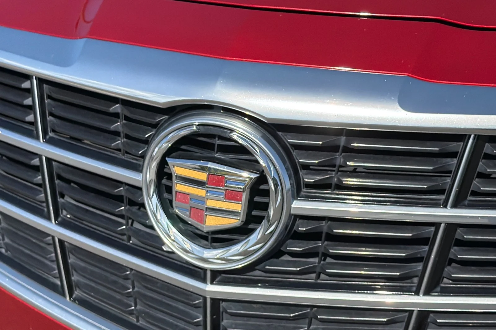 Used 2014 Red Cadillac 3.6L Luxury image 40