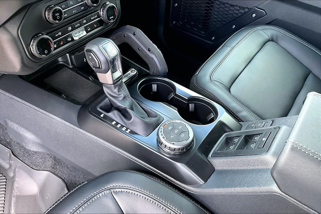 New 2026 Ford Bronco Outer Banks 4D Sport Utility