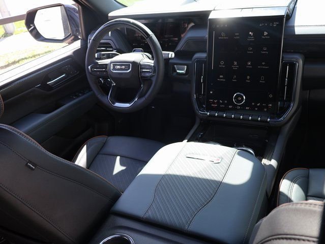 2026 GMC Yukon AT4 - Photo 13